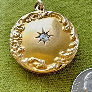 Antique Victorian 14k Yellow gold diamond locket